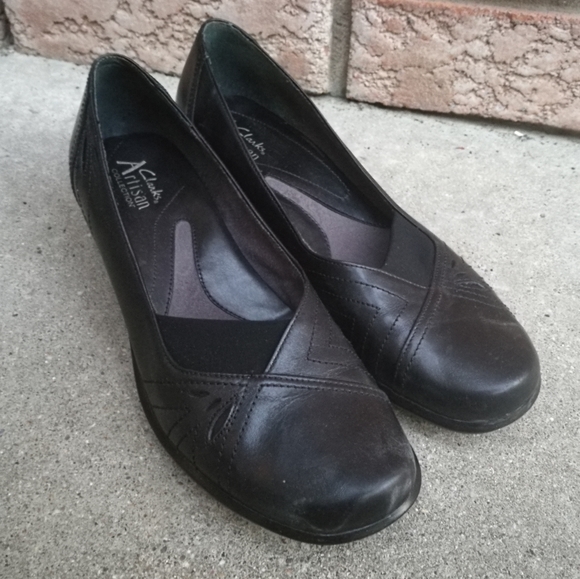 7 CLARKS ARTISAN Leather Dress Shoes - Picture 5 of 11